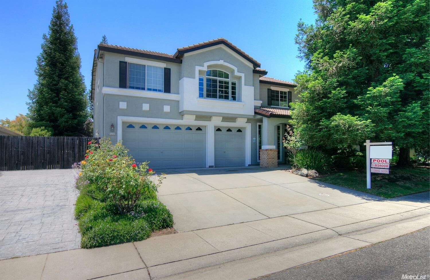 Property Photo:  939 Sterling Circle  CA 95630 