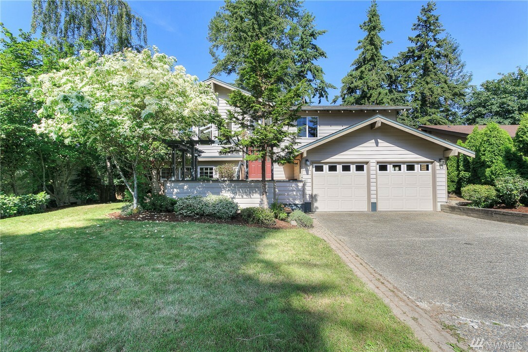 Property Photo:  25225 36th Place S  WA 98032 