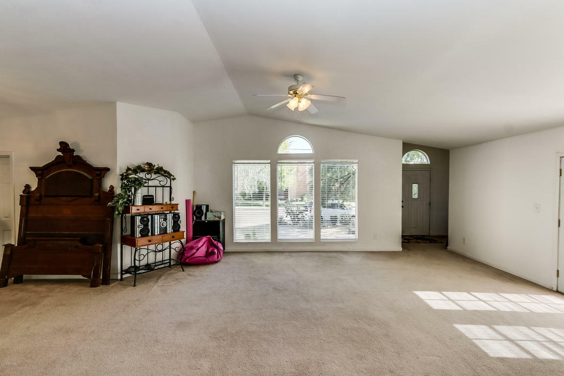 Property Photo:  1504 E Desert Cove Avenue  AZ 85020 