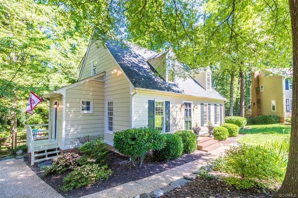 Property Photo:  2318 Littlefox Drive  VA 23233 