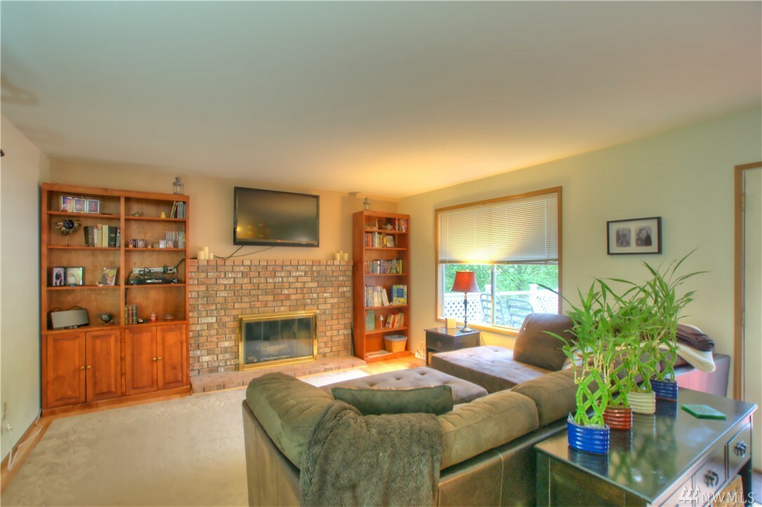 Property Photo: 1572 Goat Trail Rd WA 98275
