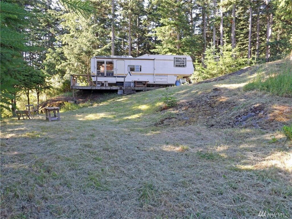 Property Photo:  3050 Hales Passage Dr  WA 98262 