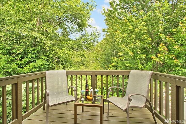 Property Photo: 5410 143rd Place SW WA 98026