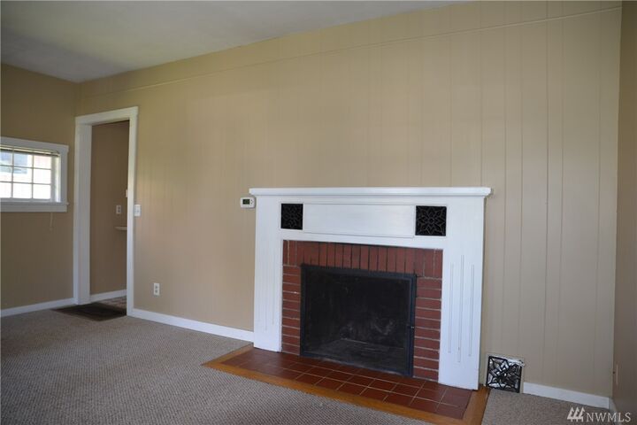Property Photo: 3246 61st Avenue SW WA 98116