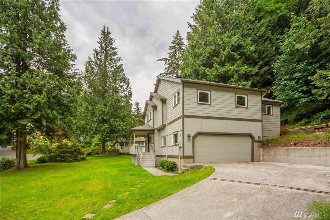 Property Photo:  154 Sudden Valley Dr  WA 98229 