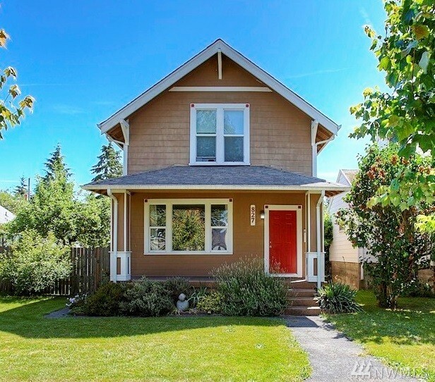 Property Photo:  827 S Prospect  WA 98405 