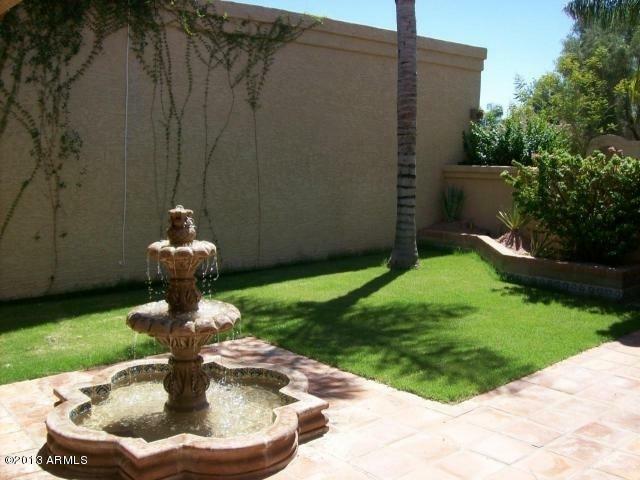 Property Photo:  7563 N Via De La Luna --  AZ 85258 