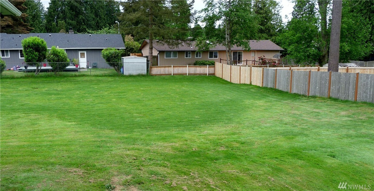 Property Photo:  180 48th Ave W  WA 98037 