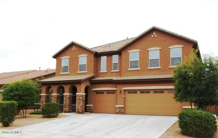 Property Photo: 2877 E Isaiah Avenue AZ 85298