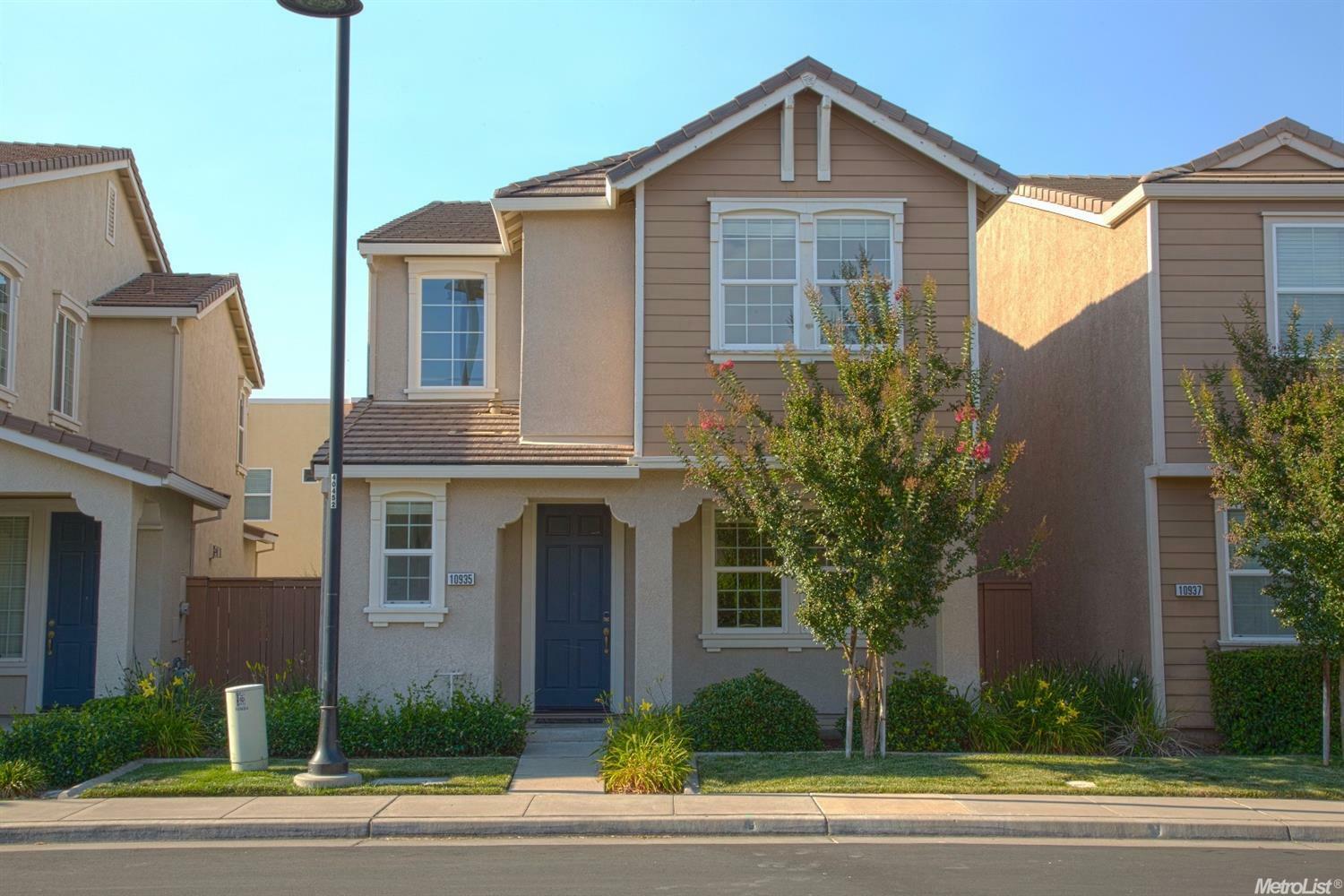 Property Photo:  10935 Oakham Drive  CA 95670 