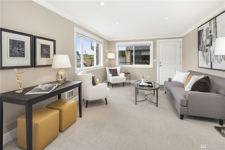 Property Photo:  2818 NW 56th St 202  WA 98107 