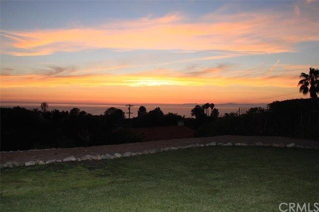 Property Photo:  30023 Via Borica  CA 90275 