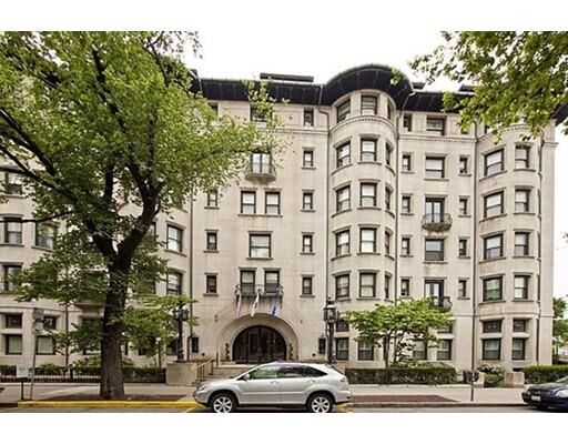 Property Photo:  416 Commonwealth Ave 310  MA 02215 