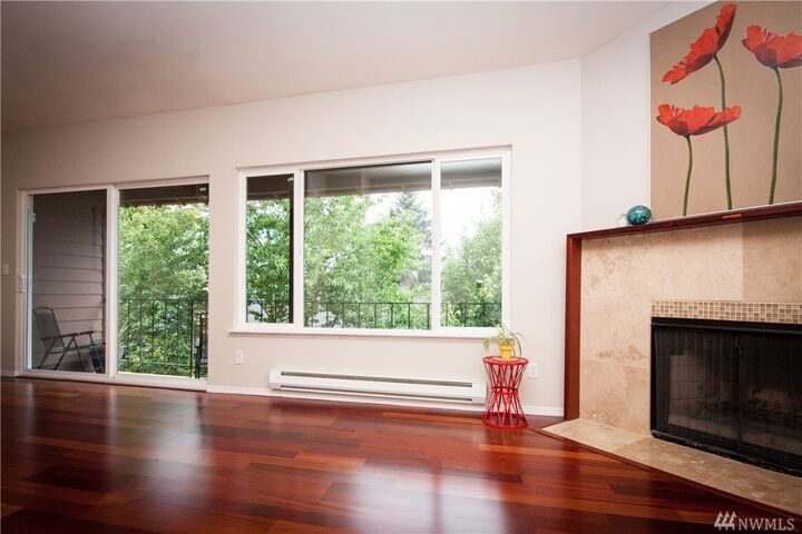 Property Photo: 17430 Ambaum Blvd S 30 WA 98148