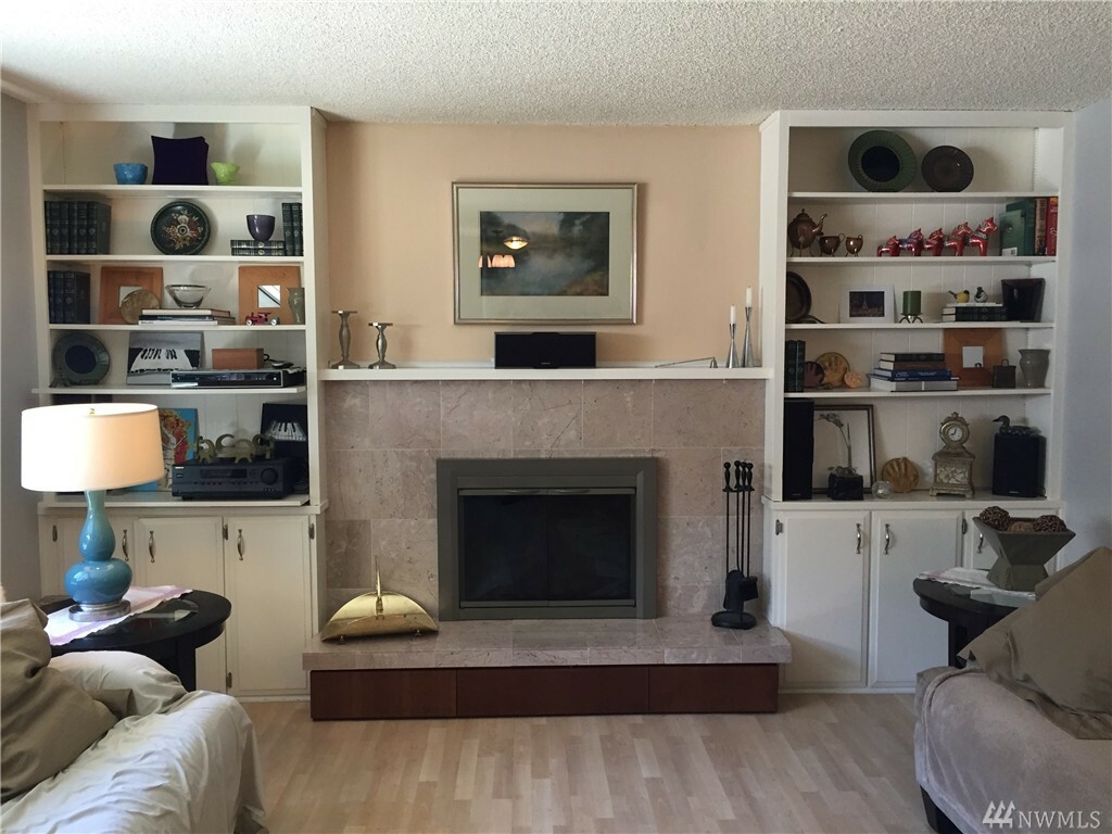 Property Photo: 231 Peace Arch Ct WA 98230