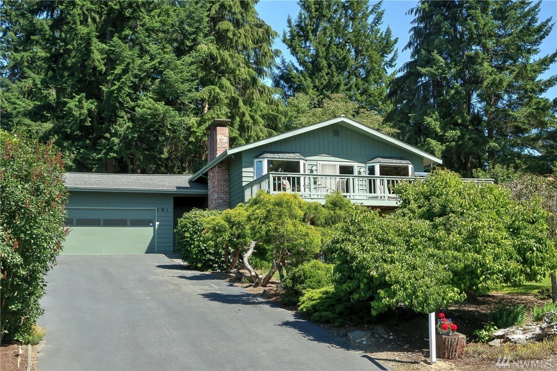 Property Photo:  181 Doncee Dr NW  WA 98311 