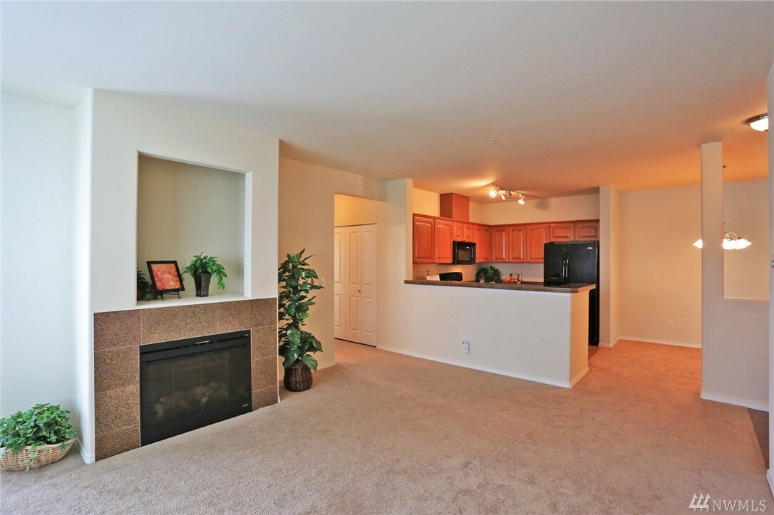 Property Photo:  14915 38th Dr SE A3001  WA 98012 