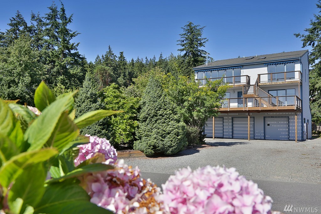 Property Photo:  5919 Cedar St  WA 98249 