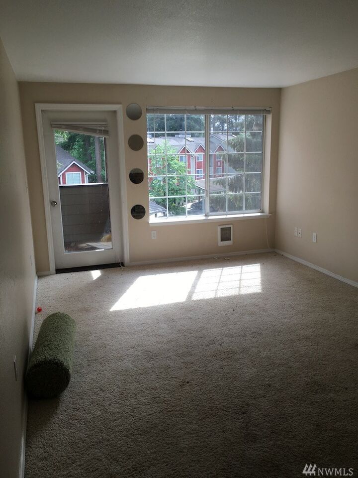 Property Photo:  15433 Country Club Dr F304  WA 98012 