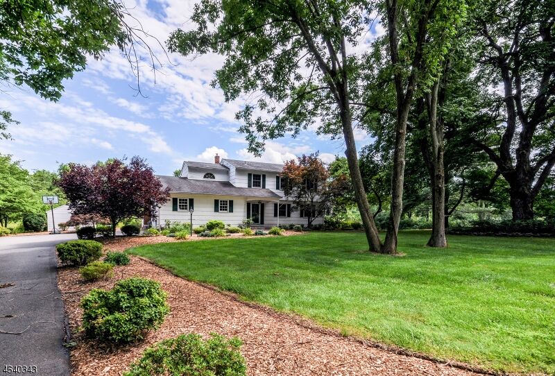 Property Photo: 10 Michael Ln NJ 08551