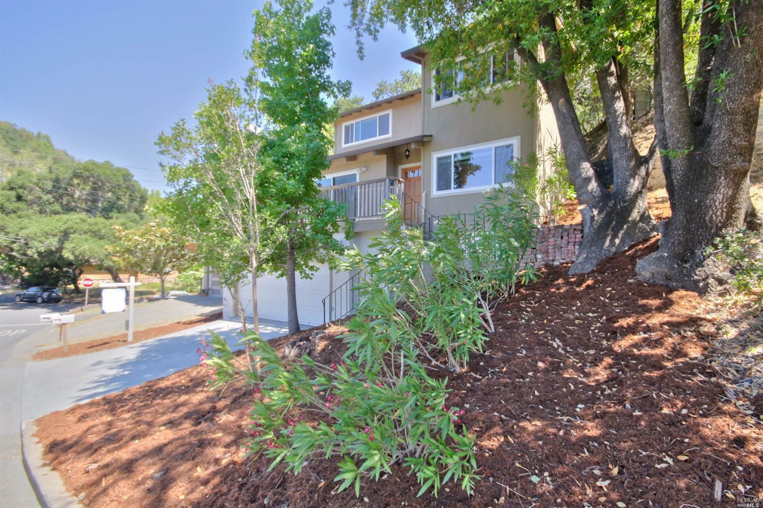 Property Photo:  11 Piper Court  CA 94930 