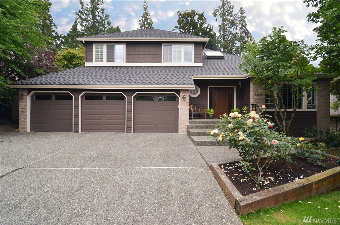 22932 NE 15th Place  Sammamish WA 98074 photo