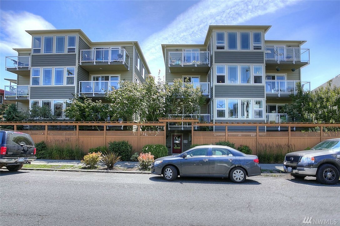 Property Photo:  2417 NW 59th St W303  WA 98107 