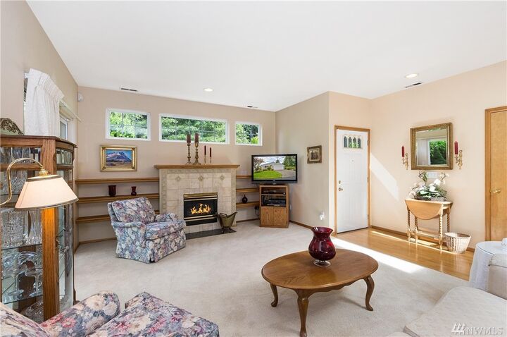 Property Photo: 6288 Harbor Sunset Lane WA 98335