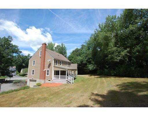 Property Photo:  30 Oakwind Hollow Rd  MA 01453 