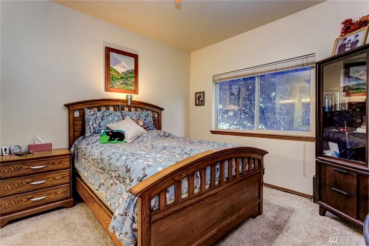 Property Photo:  2073  Cherry Street 1  WA 98248 