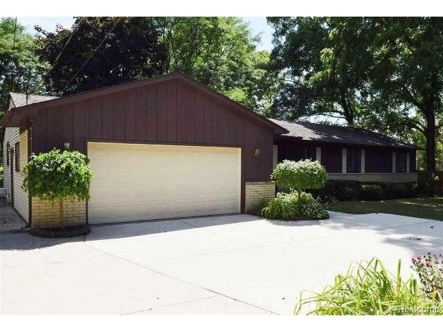 886 Beryl Ct  Rochester Hills MI 48307 photo