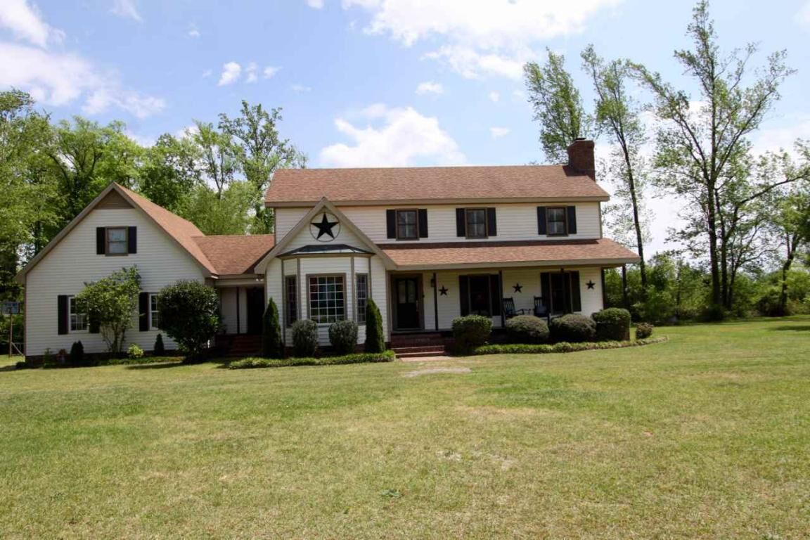 Property Photo:  1058 N Williams Road  NC 28572 