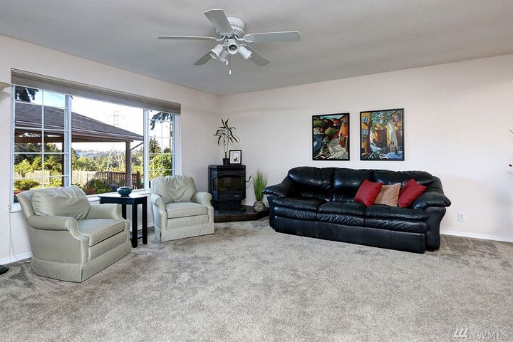 Property Photo: 4403 241st Street SW WA 98043