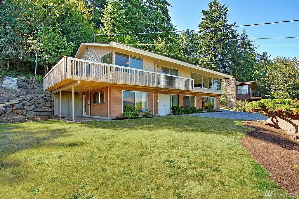 Property Photo: 13245 42nd Ave NE WA 98125