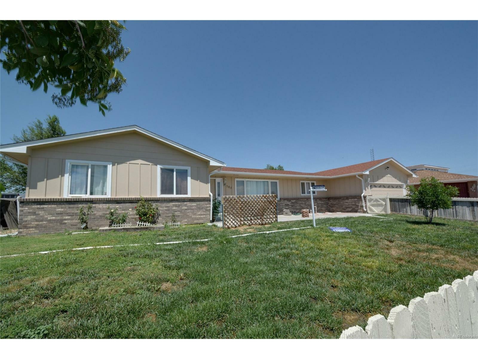 Property Photo:  585 East Kipp Avenue  CO 80643 