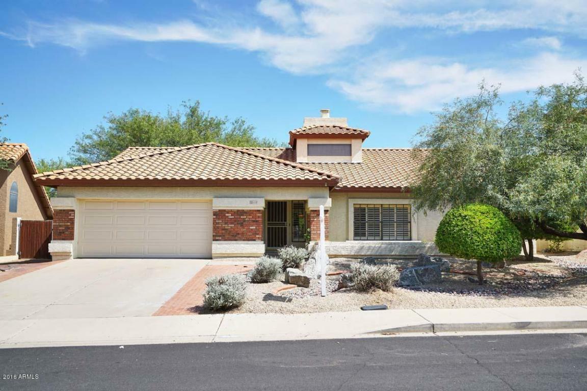 Property Photo:  6228 E Saddleback Street  AZ 85215 