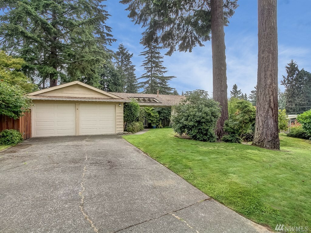 Property Photo:  112 165th Ave NE  WA 98008 