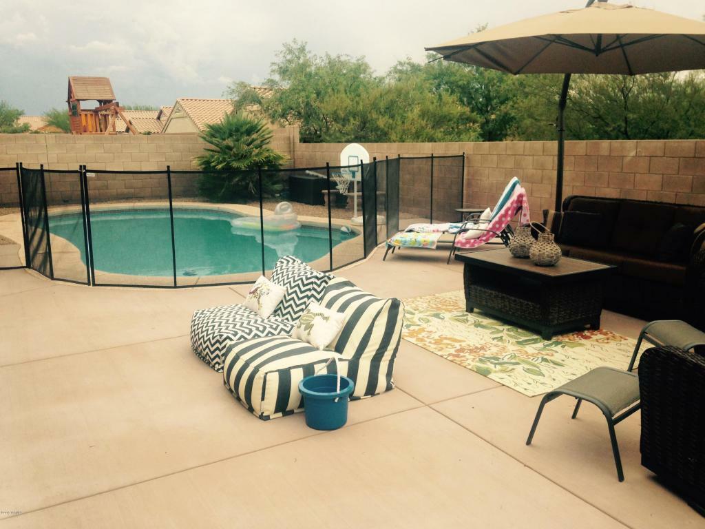 Property Photo:  7506 S Laurel Willow Drive  AZ 85747 