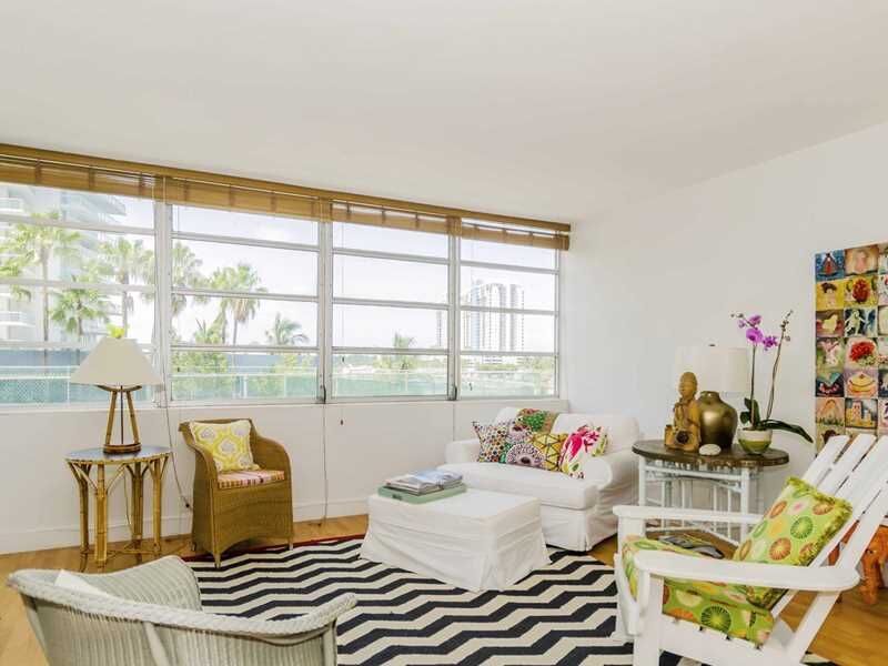 Property Photo: 20 Island Av 307 FL 33139