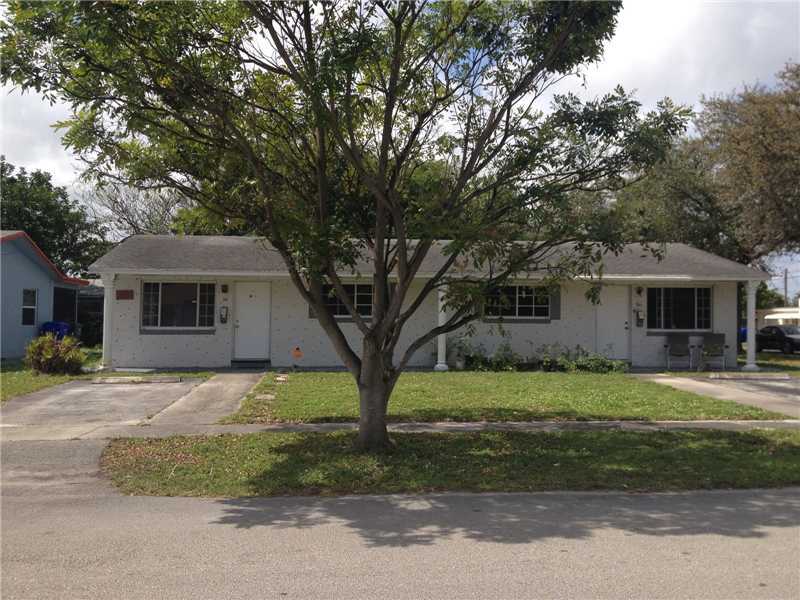 Property Photo:  628 N 58 Av  FL 33021 