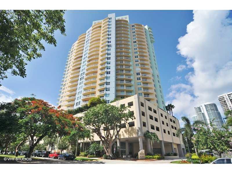 Property Photo:  2475 Brickell Av 1405  FL 33129 