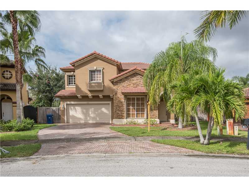 5026 SW 165 Av  Miami FL 33185 photo