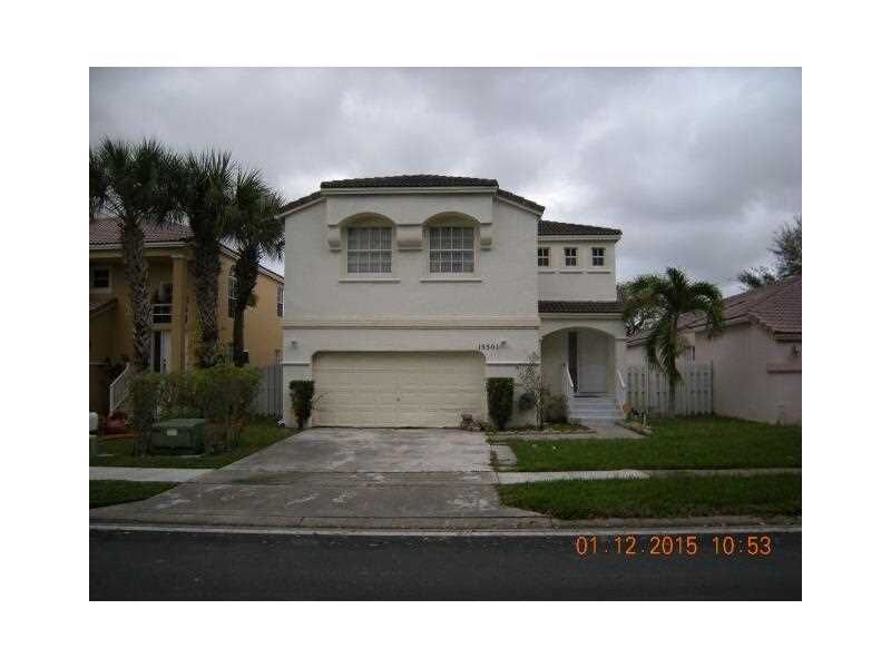 Property Photo:  15301 NW 1st St  FL 33028 