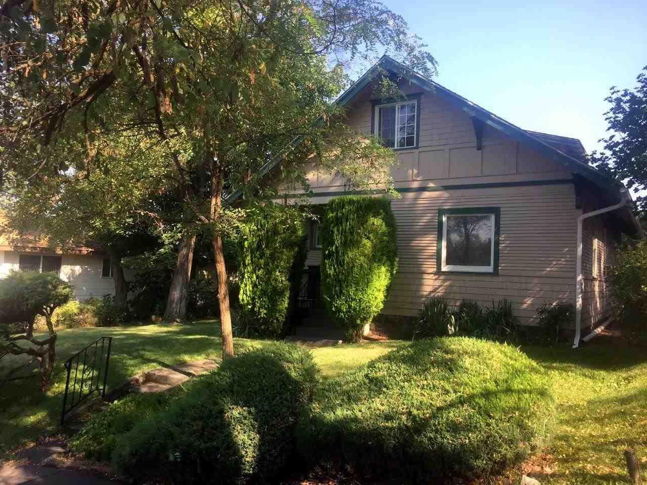 Property Photo: 918 W Gordon WA 99205-2827