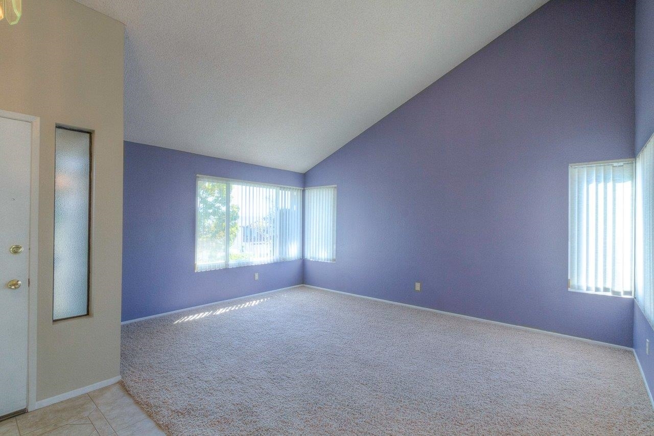 Property Photo: 1431 Darwin Dr CA 92056