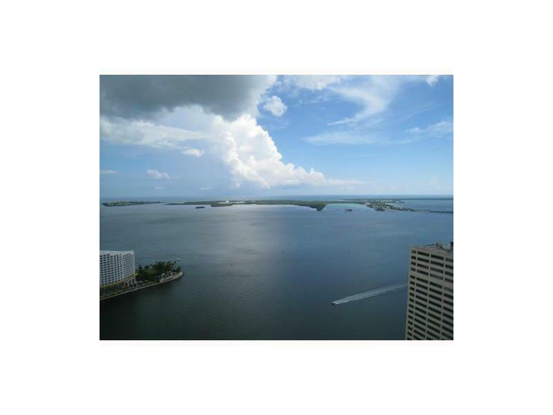 Property Photo:  950 Brickell Bay Dr 4610  FL 33131 