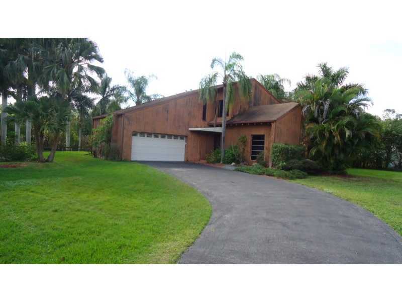 Property Photo:  4740 SW 110th Av  FL 33328 