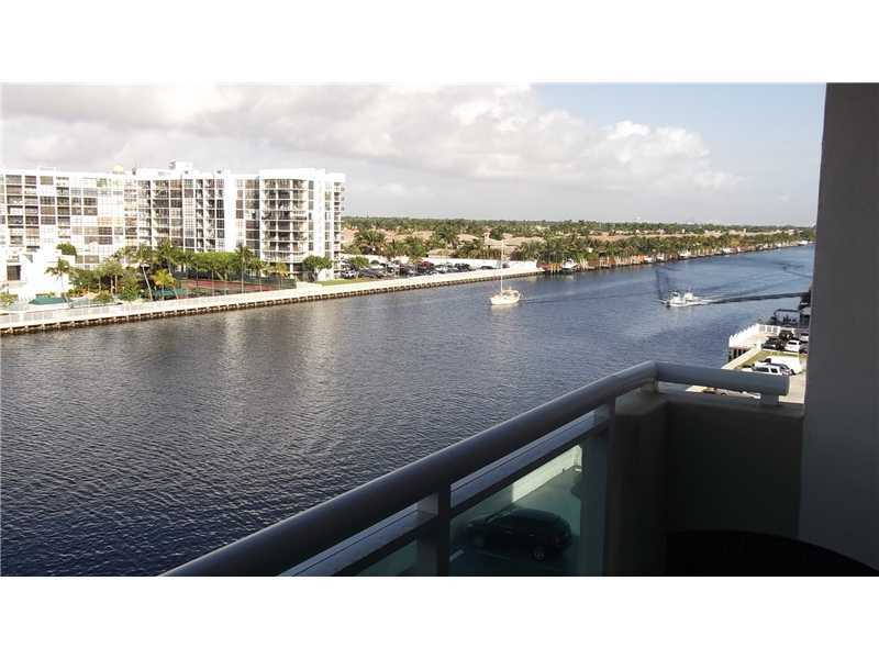 Property Photo:  3000 S Ocean Dr 516W  FL 33019 