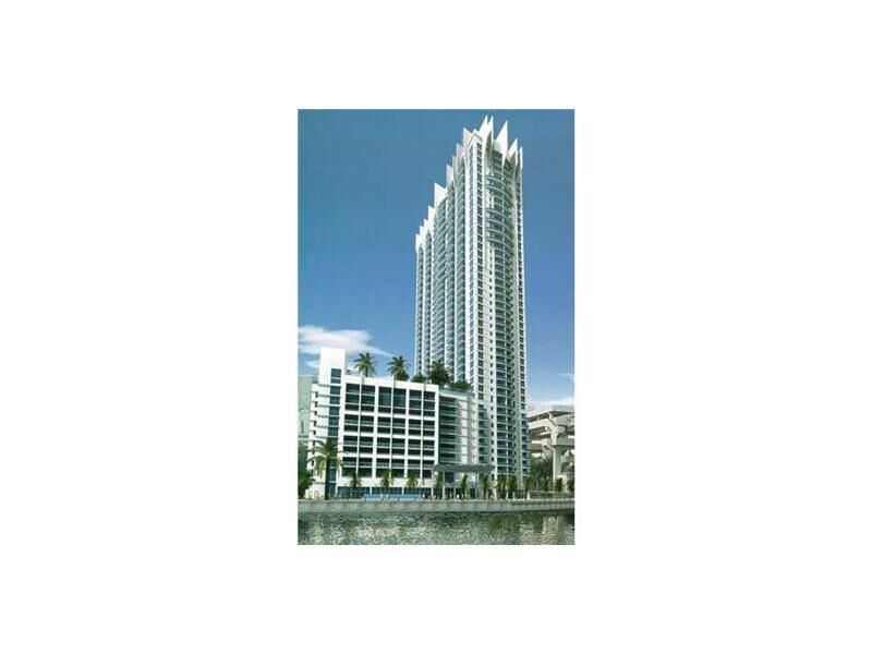Property Photo:  31 SE 5 St 1504  FL 33131 