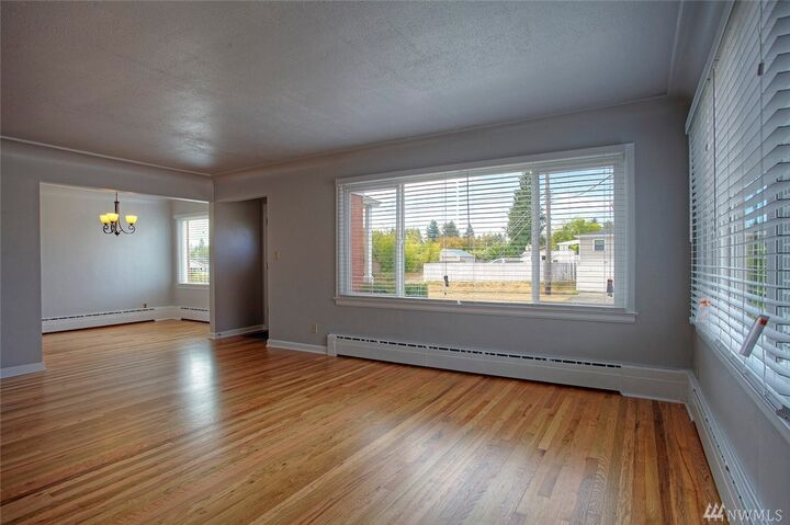 Property Photo: 1615 N Madison St WA 98406